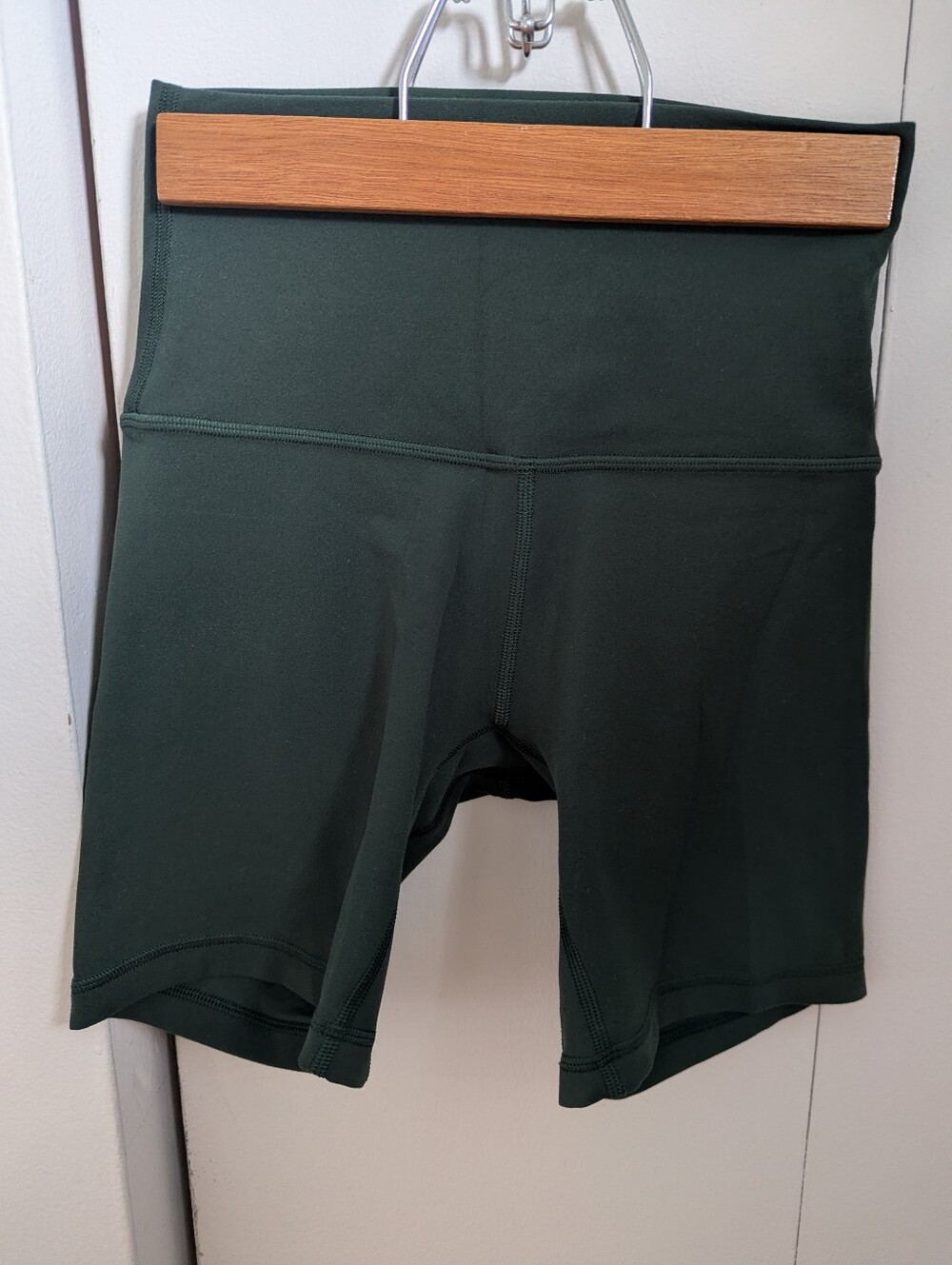 Align™ High-Rise Short 6"